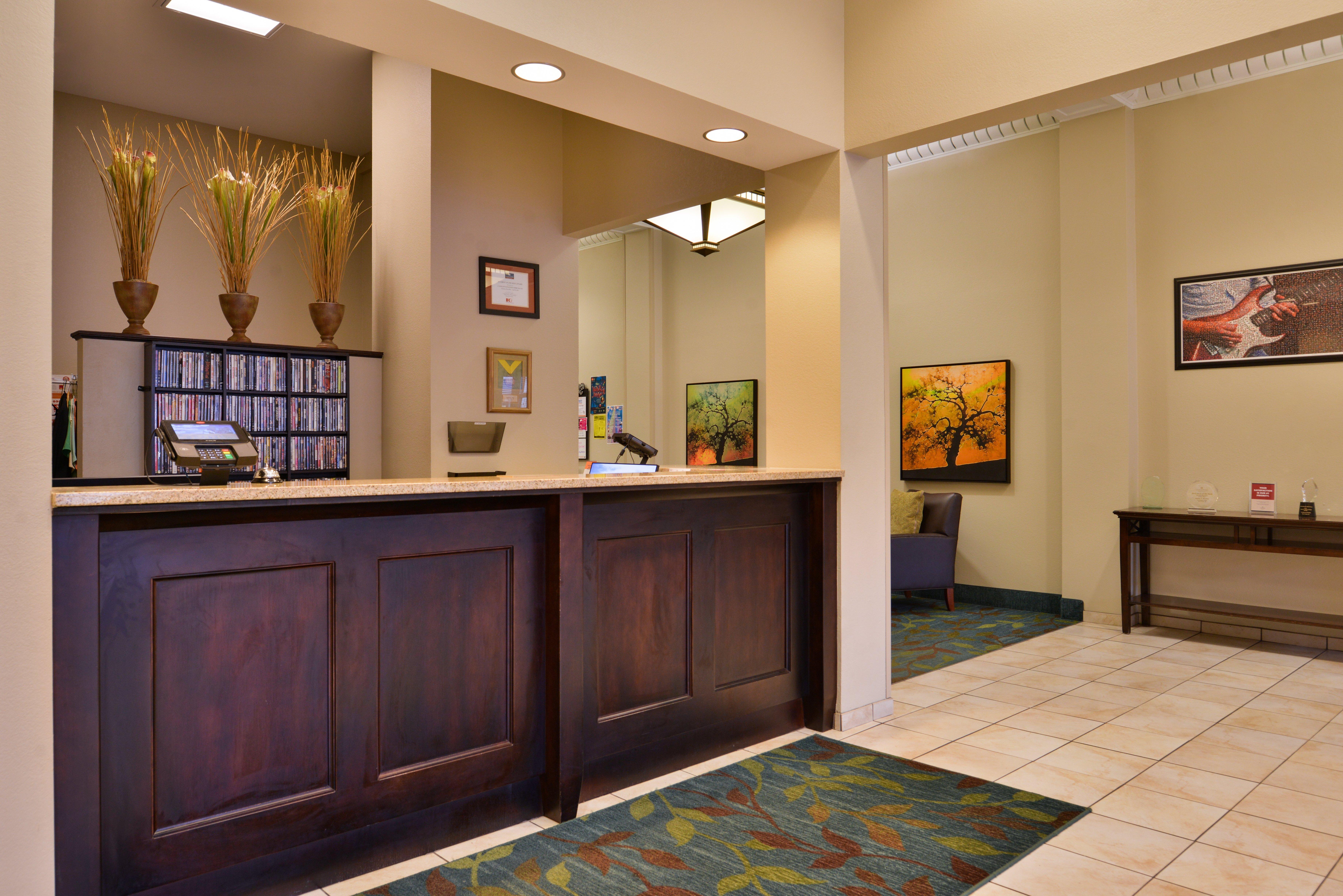 Candlewood Suites Terre Haute By Ihg Εξωτερικό φωτογραφία