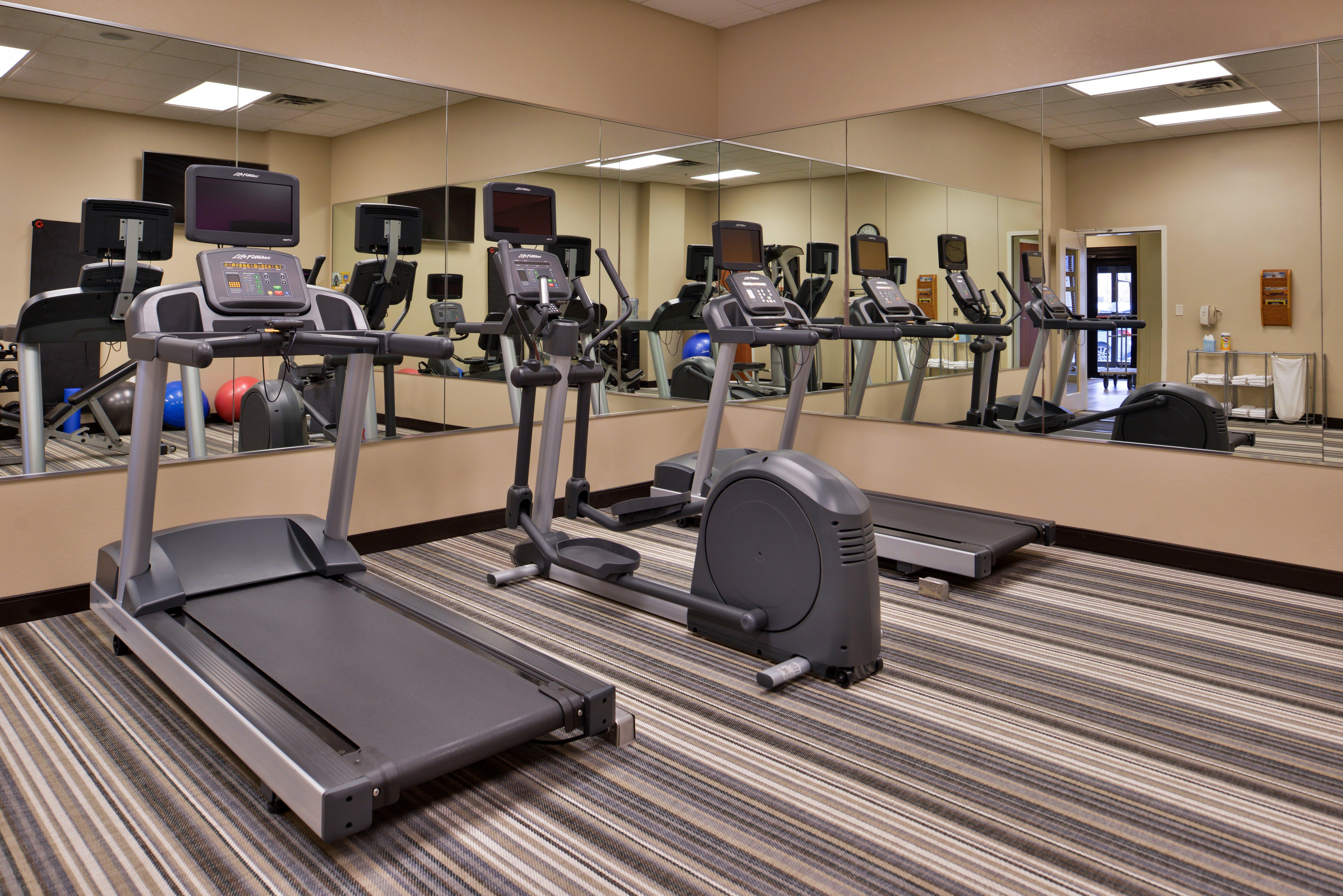 Candlewood Suites Terre Haute By Ihg Εξωτερικό φωτογραφία
