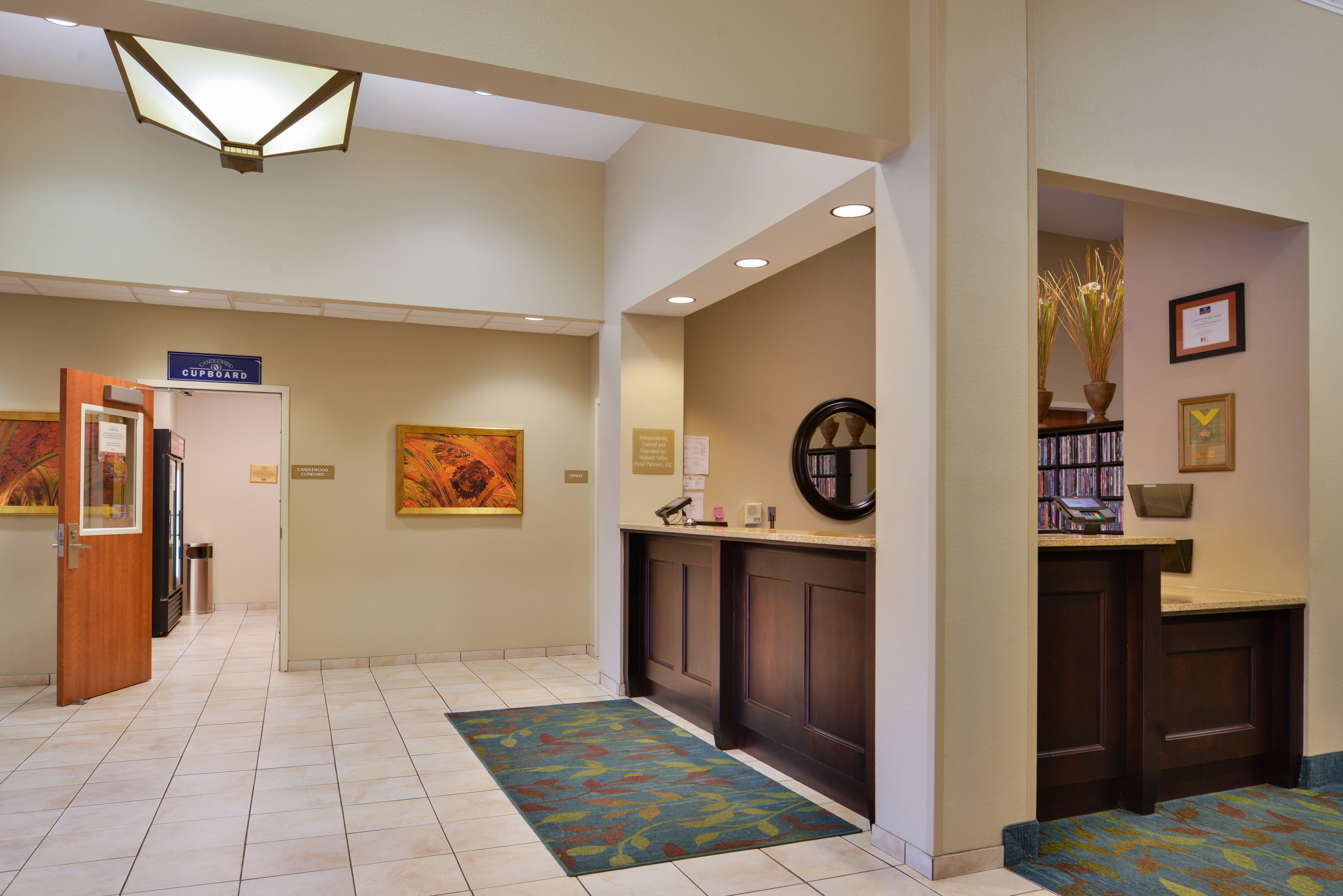 Candlewood Suites Terre Haute By Ihg Εξωτερικό φωτογραφία