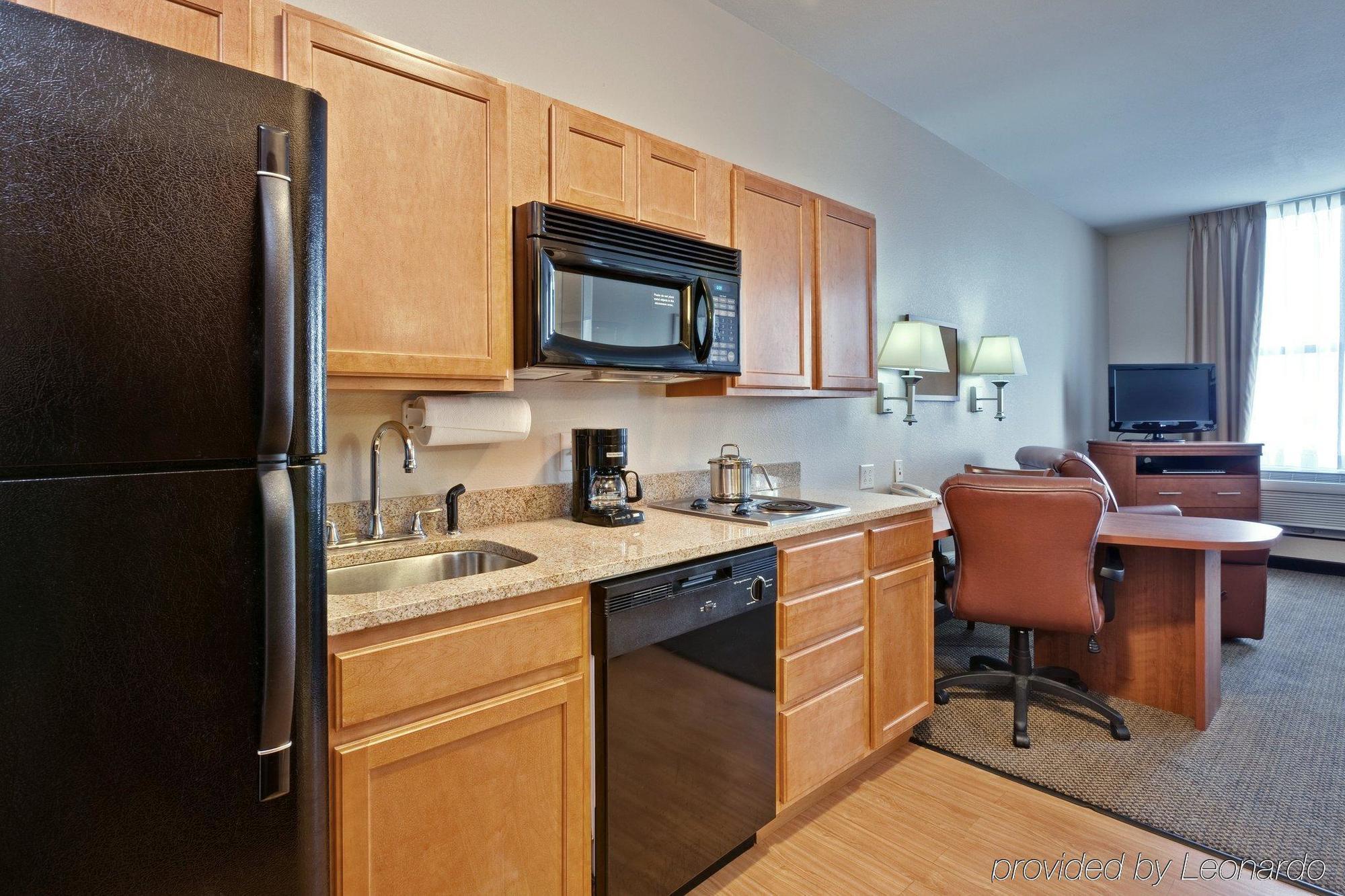 Candlewood Suites Terre Haute By Ihg Δωμάτιο φωτογραφία