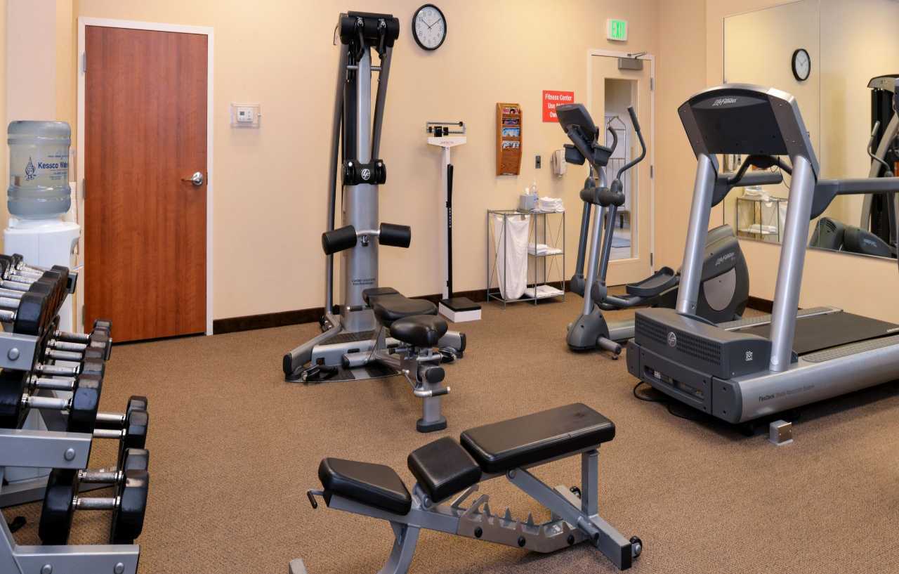 Candlewood Suites Terre Haute By Ihg Εξωτερικό φωτογραφία